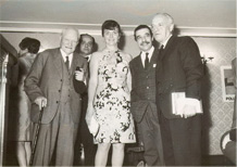 Alessandro Romanelli con Giuseppe Ungaretti all'Hotel Flora, 1966.